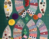 Vintage Wedding Ring Quilt Pieces Grab Bag, Feedsack Fabric, Journaling, Scrapbooking, Dollhouse, Doll Making