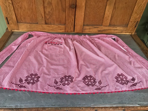 Apron, Red Check Gingham, Vintage - image 3