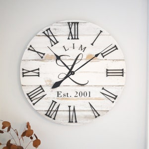 Chippy white - Chippy white barn siding - Personalized clock - Gift for family - Living room wall decor - Farmhouse decor