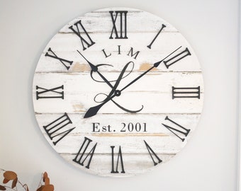 Chippy white - Chippy white barn siding - Personalized clock - Gift for family - Living room wall decor - Farmhouse decor