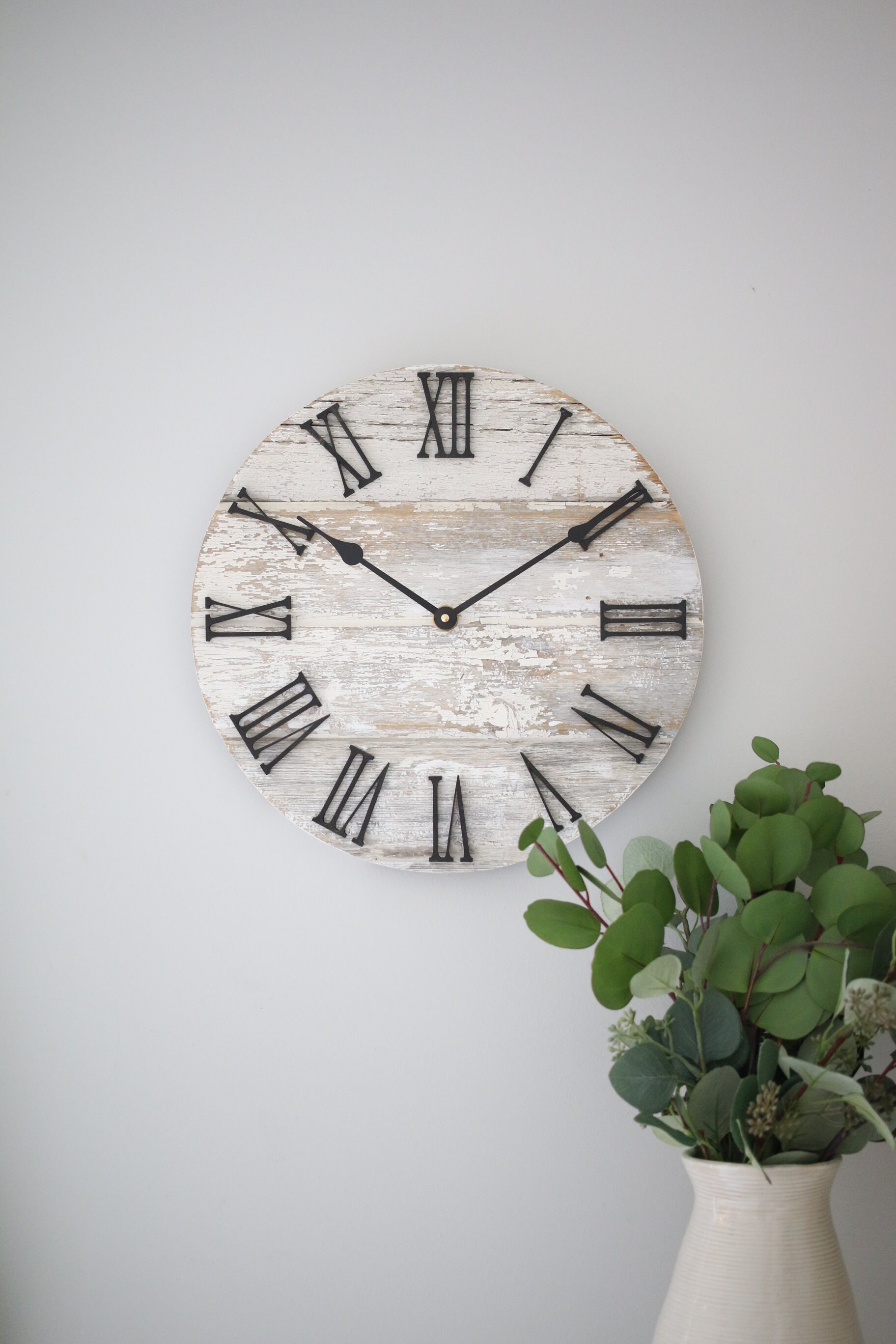 Handmade Distressed White Clock – Farmhouse Barn Siding Wall Decor - Etsy