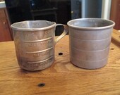 Vintage Aluminum Measuring Cups. Kitchen Ware, Bar Ware, Bar, Baking, Vintage Kitchen. Farmhouse Decor. Chippy Chic Decor. Table Decor