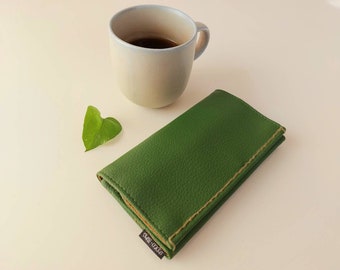 Green tobacco pouch/ tobacco case