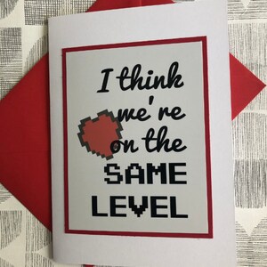 Carte d'anniversaire de joueur, je pense que nous sommes au même niveau, carte d'anniversaire de mariage, pixel art, carte d'amour de jeu, carte de la Saint-Valentin pour elle