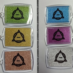 Llavero con logotipo brillante de Therian, llavero Thetadelta, accesorio alterhumano, brillo de theriantropo, identidad de Otherkin, llavero de teriantropía