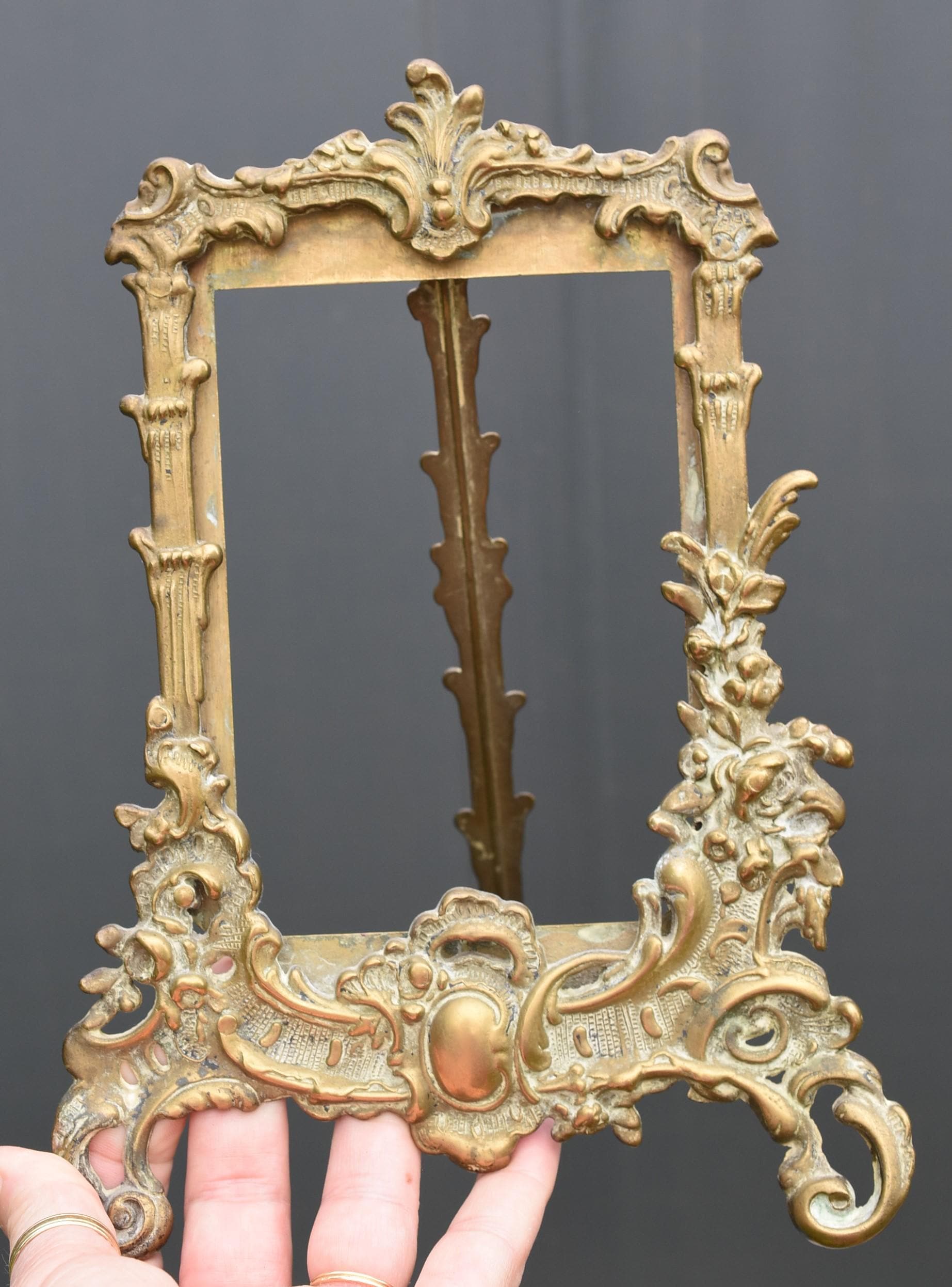 フランスのアンティークフォトホルダー、額縁ブロンズ - Etsy 日本