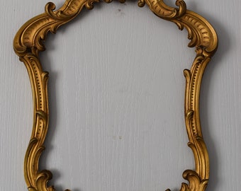 Antica cornice in bronzo ornata (per foto, disegni)