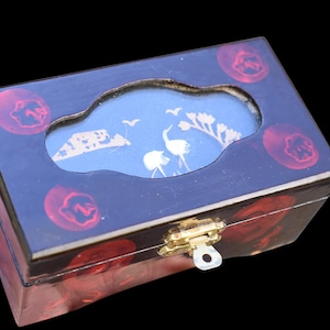 boîte à bijoux chinoise vintage en bois laqué