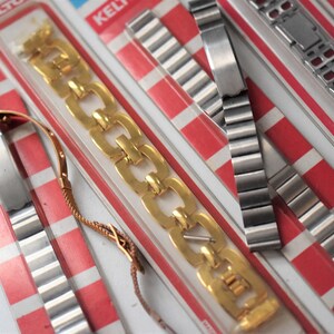 7 Vintage französische Metall, Edelstahl Uhrenarmbänder / Armband, verstellbare Armbänder Hersteller Kelton Bild 3