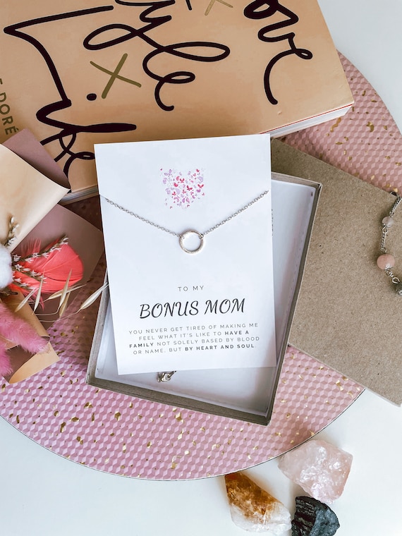 Bonus Mom Christmas Ornament, Bonus Mom Gift, Step Mother Gift From Step  Daughter, Stepmom Christmas Keepsake Gifts, Unbiological Mom Gift -   Israel