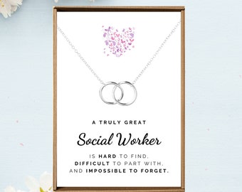 Social worker gift, SW necklace, Appreciation gift, Therapist present, A Truly Amazing SocialWorker, Interlocking circle charm, Welfare work