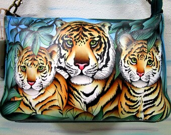 Anushka tiger family hand painted leather messenger crossbody purse - Nwt