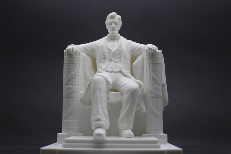 Lincoln Memorial Monument Replica