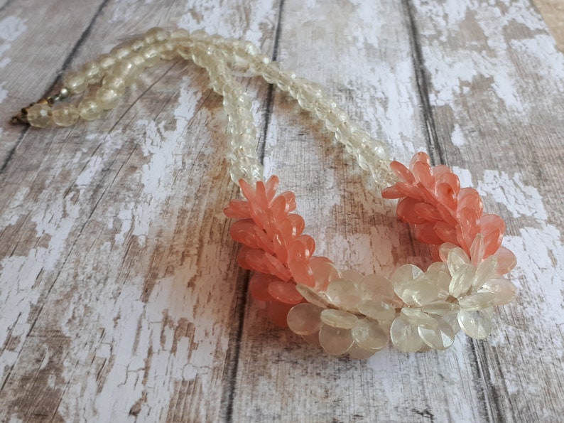 Old Barrel Clasp 1930/'s Rose /& White Petal Necklace Flower Petal Moulded Design