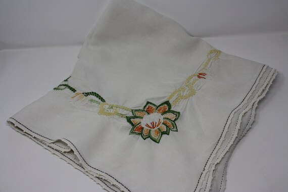 Vintage Crewel Embroidery Linen Tablecloth