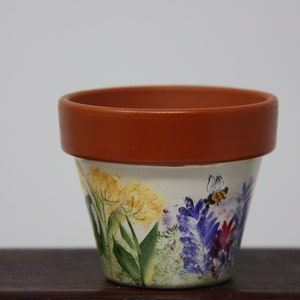 4.5&quot; Hand painted Flower Pot, Garden lover gift, yard and garden decor cottage garden