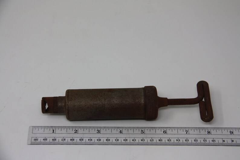 1930s Antique Screw Type Grease Gun Etsy