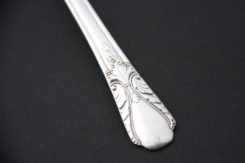 Vintage Wm Rogers Silverplate Serving Spoon Silverware