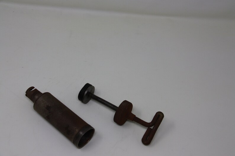 1930s Antique Screw Type Grease Gun Etsy