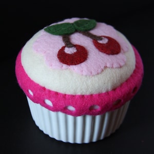 Handmade felt cherry applique muffin pin cushion sewing notion, sewing gift