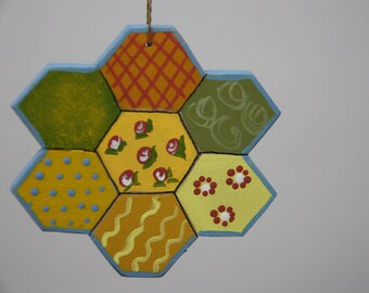Handgemaakte en handgeschilderde quilt vierkant kerst ornament, quilter cadeau, zeshoek patchwork quilt vierkant ornament
