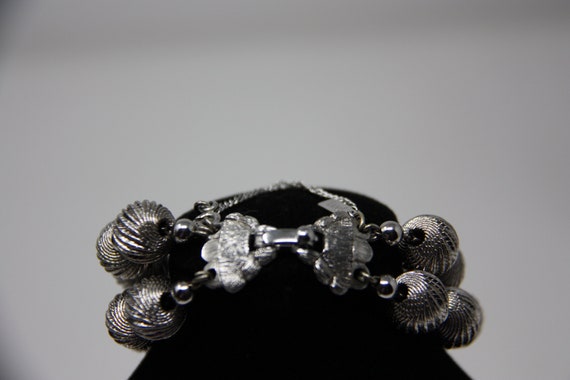 Costume jewelry silver bead Monet bracelet - image 2