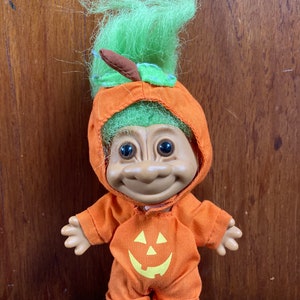 Pumpkin Troll - Halloween