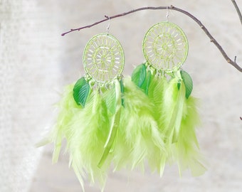 Handmade Dreamcatcher Earrings, Green Feather Bohemian Jewelry