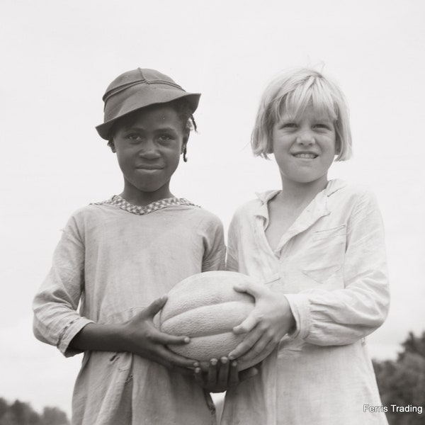 Children On A Farm - 1940s - Alabama - South - Photo - African American - Photograph - Picture - White American - Child - Children Vintage