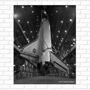 Space Shuttle - Discovery - Photo - 1984 - Photograph - NASA - Picture - Print Vintage
