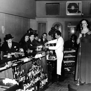 Speakeasy Photo: Vintage Jazz Singer, Prohibition Pub Art