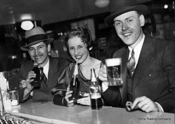 Prohibition Repeal Toast - 1933 - Photo - Celebration - Bar Cart Decor -  Speakeasy, Beer, Whiskey, Tavern, Man Cave - Wall Art - Wall Decor