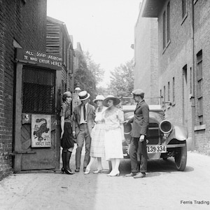 Krazy Kat - Speakeasy - 1921 - Photo - Blind Tiger - Blind Pig - Photograph - Picture - Wall Art - Man Cave - Wall Decor - Beer - Bootlegger