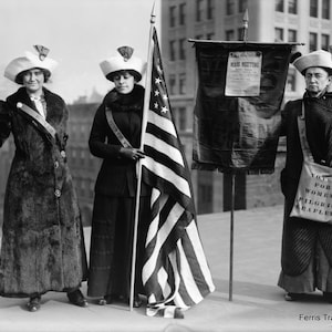 Women&#39;s Suffrage - 1915 - Vintage - Photo - Antique - Print - Civil Rights - Voting Rights - Suffrage - Freedom - History - Photograph - Art