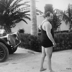 Al Capone in Bathing Suit - Photo - 1920s - Print - Photograph Vintage