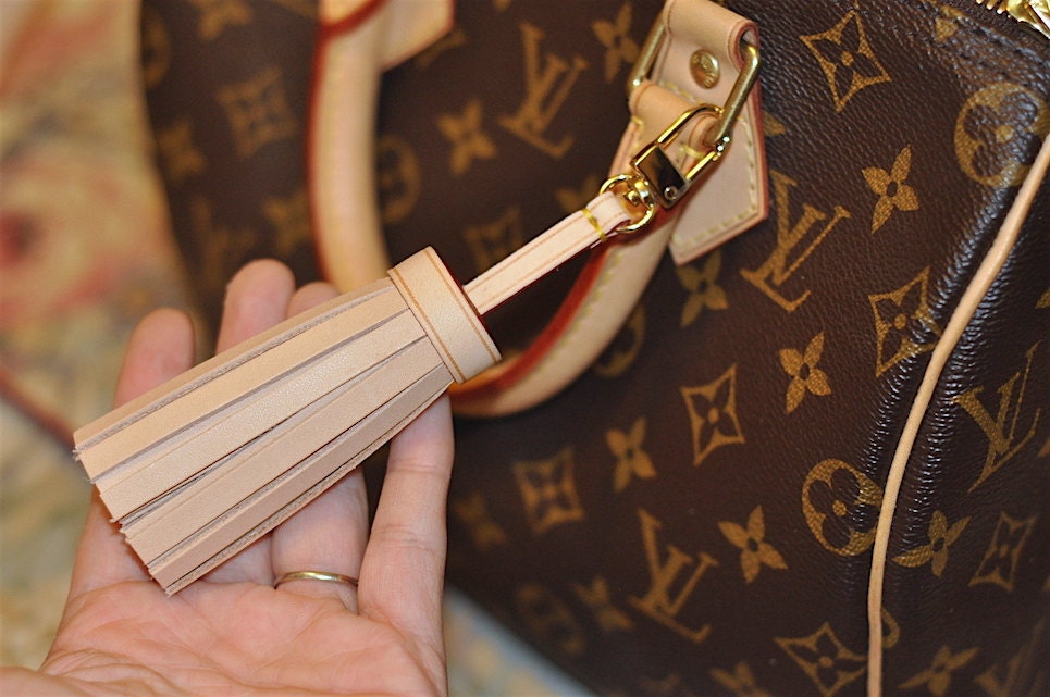 Mcraft® Handmade Vachetta Leather Tassel Purse Charm Bag -  Australia