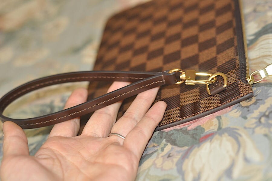 Mcraft® dark brown Leather Wristlet strap, compatible with damier ebene  pochette wallet agenda, Can use as key chain.