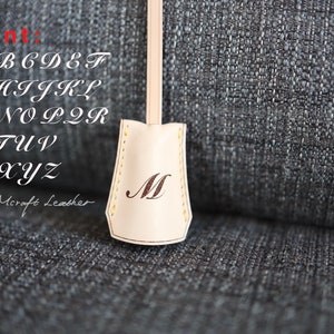 Personalized Vachetta Leather Key Charm: Engraved Bag Accessory