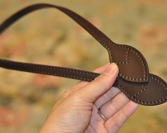 Muumade - Repairing Leather Straps