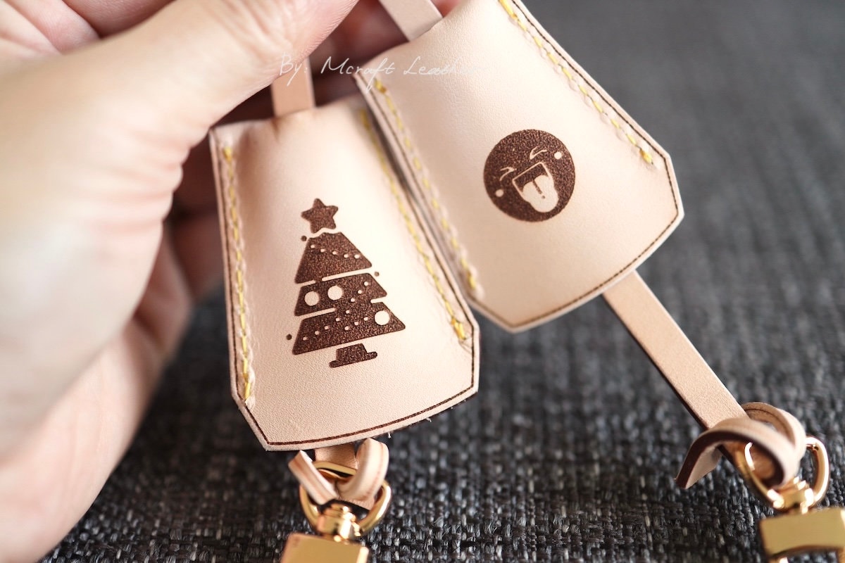 Luggage Tag Handbag Hang Tag Accessories Vachetta Leather Travel Luggage  Tag Key Bell Purse Bag Charm