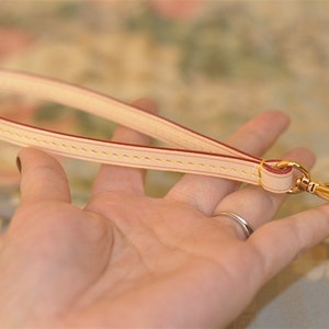Mcraft® Vachetta Leather Wristlet correa para Pochette Wallet y agenda, Se puede usar como llavero.