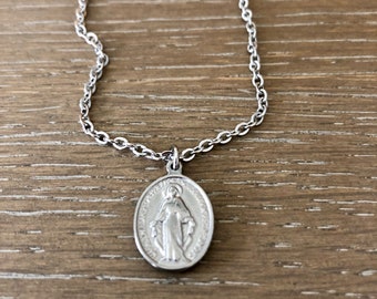 Dainty Stainless Steel Virgin Mother Mary Petite Oval Charm Pendant Choker Necklace