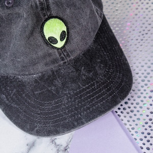 Alien Dad Hat, Goth Dad Hat, Alien Gift Idea, Goth Girl Summer, Pastel Goth Hat, Goth Dad Gift, Cute Baseball Cap, Alien Hat, Space Hat