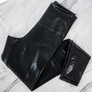 Metallic Black Leggings, Goth Leggings, Athleisure Wear, Activewear Set, Goth Clothing, Loungewear Set, Goth Fashion, Leggings Set Halloween
