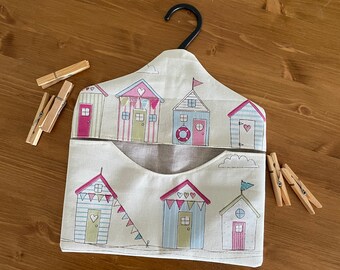 Beach Hut Bunting Peg Bag - Summertime laundry days - Cute tiny bunting on these beach huts!