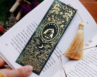 Wonderland Bookmark - Green