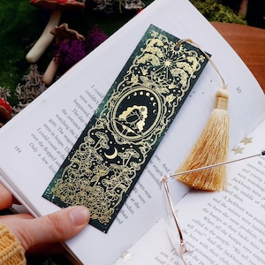 Wonderland Bookmark - Green