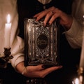 The Reading Journal - Black product logo