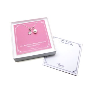 Idée cadeau 50e anniversaire - Pendentif Pearl and Star Charm