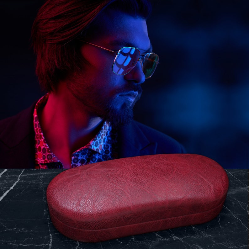 Burgundy Leatherette Hard Shell Sunglasses Case: Aviator & Rayban Frames (AS87) image 2